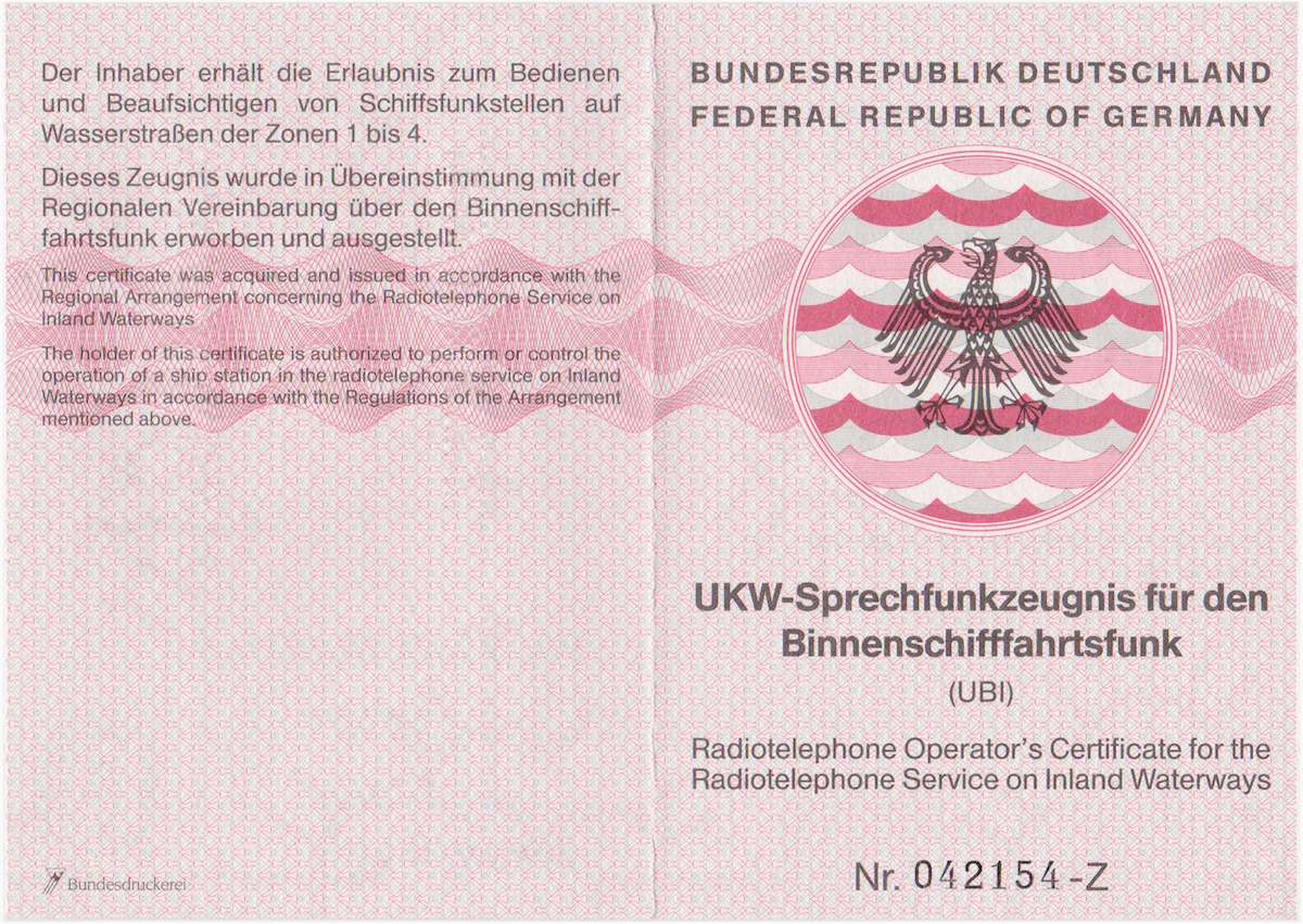 Das Zeugnis f&uuml;r den Binnen&shy;schiff&shy;fahrts&shy;funk