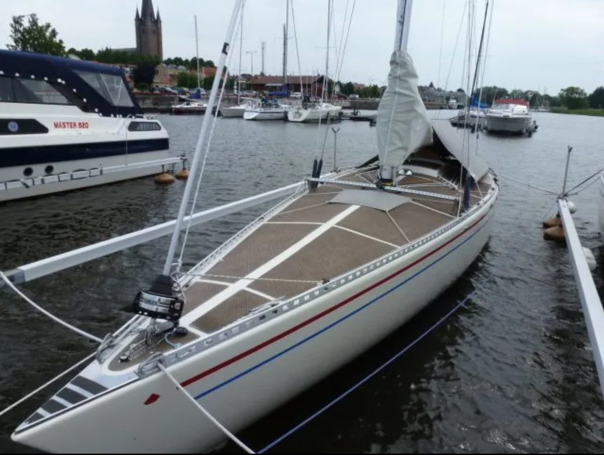 Boot Nr. 9: &laquo;Winny Tou&raquo; vom Typ Smaragd aus den Siebzigerjahren