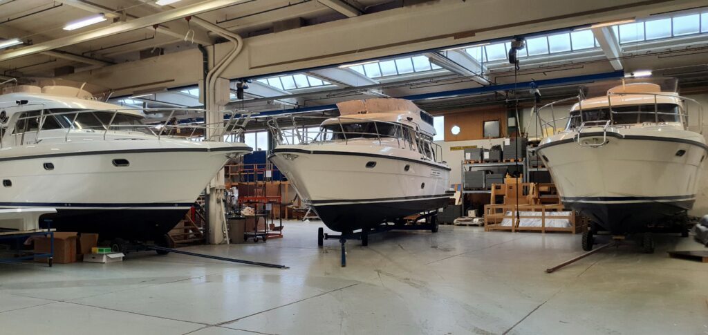 Neue Storebro 435 Commander bei der Fertigstellung