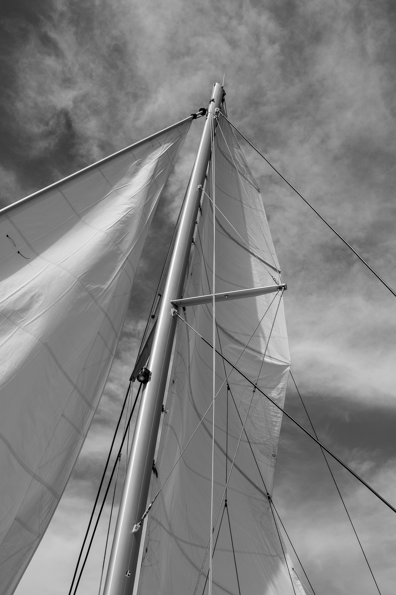 Wirrwarr stehendes Gut am Mast: Au&szlig;enwanten, Innenwanten &hellip; &copy; pixabay