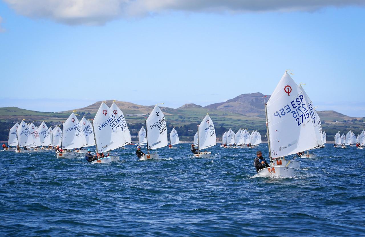 Optimist-"Kisten" sind die beliebtesten Kinderboote weltweit &copy; optimist-class