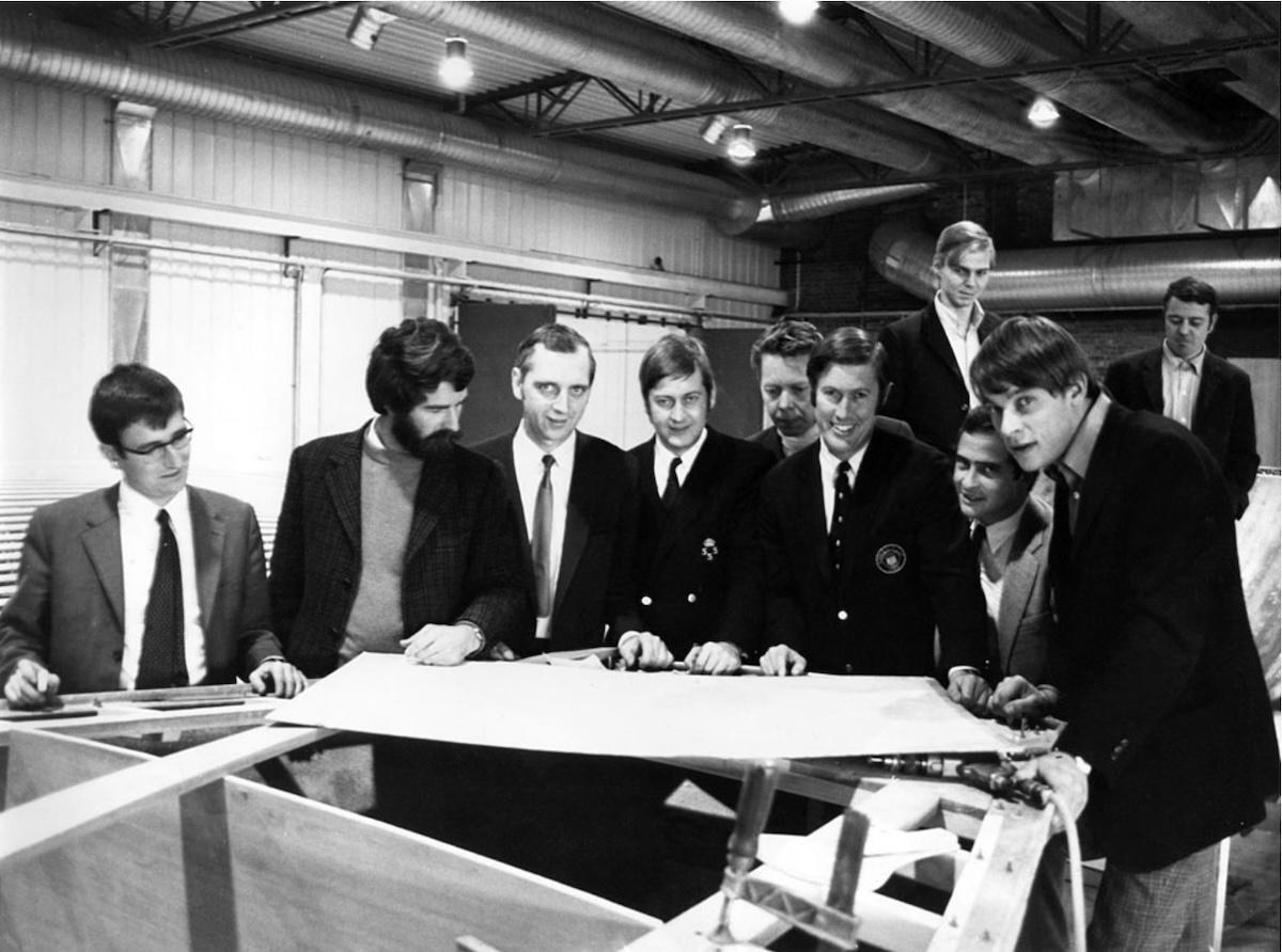 Carter (3. von rechts) mit Kollegen 1970 bei der schwedischen Storebro Werft