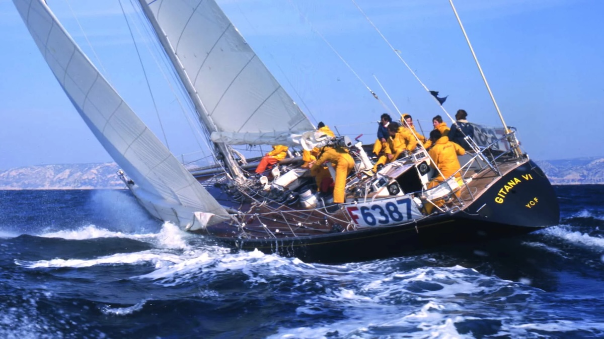 &bdquo;Gitana VI&ldquo; bei einer Mittelmeer Regatta