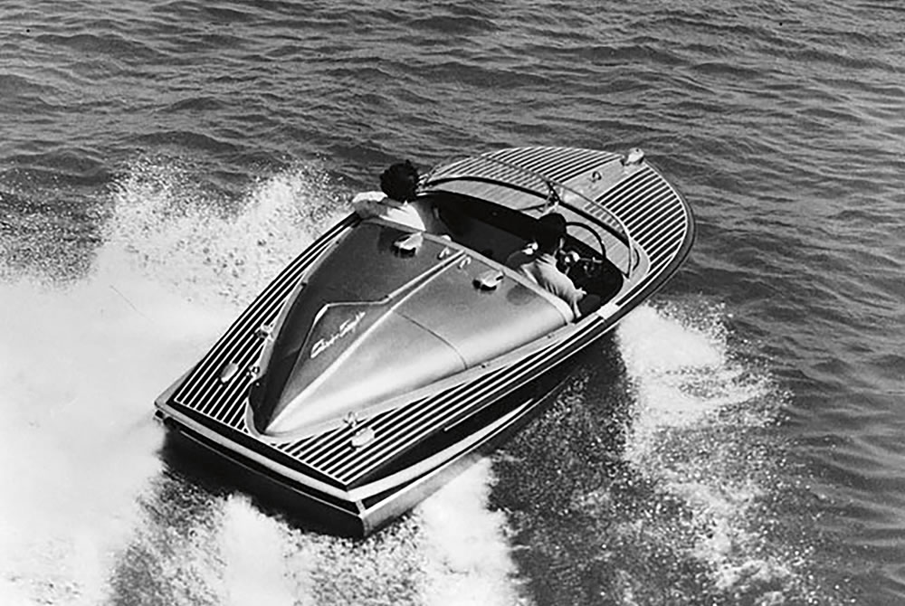 Mit dem Boot heizte Elvis Presley durch die Gegend